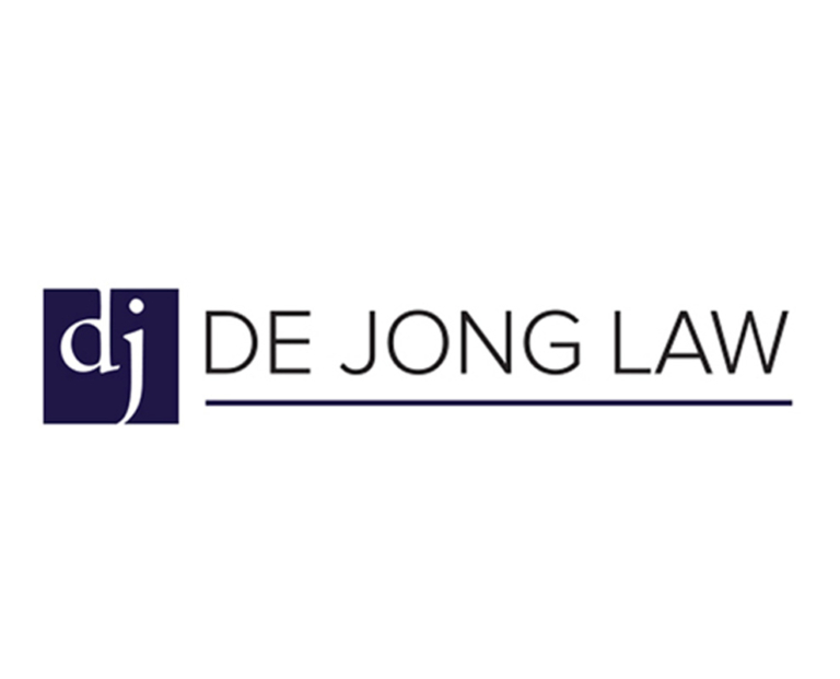 logoDejongLaw 990x800 1 768x621